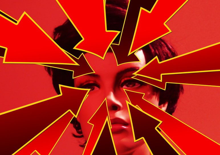 Frauenkopf mit Pfeilen als Symbol für Migräne